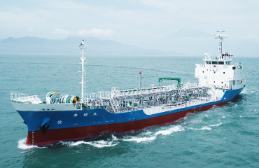 Toshun Maru(liquid caustic soda carrier)